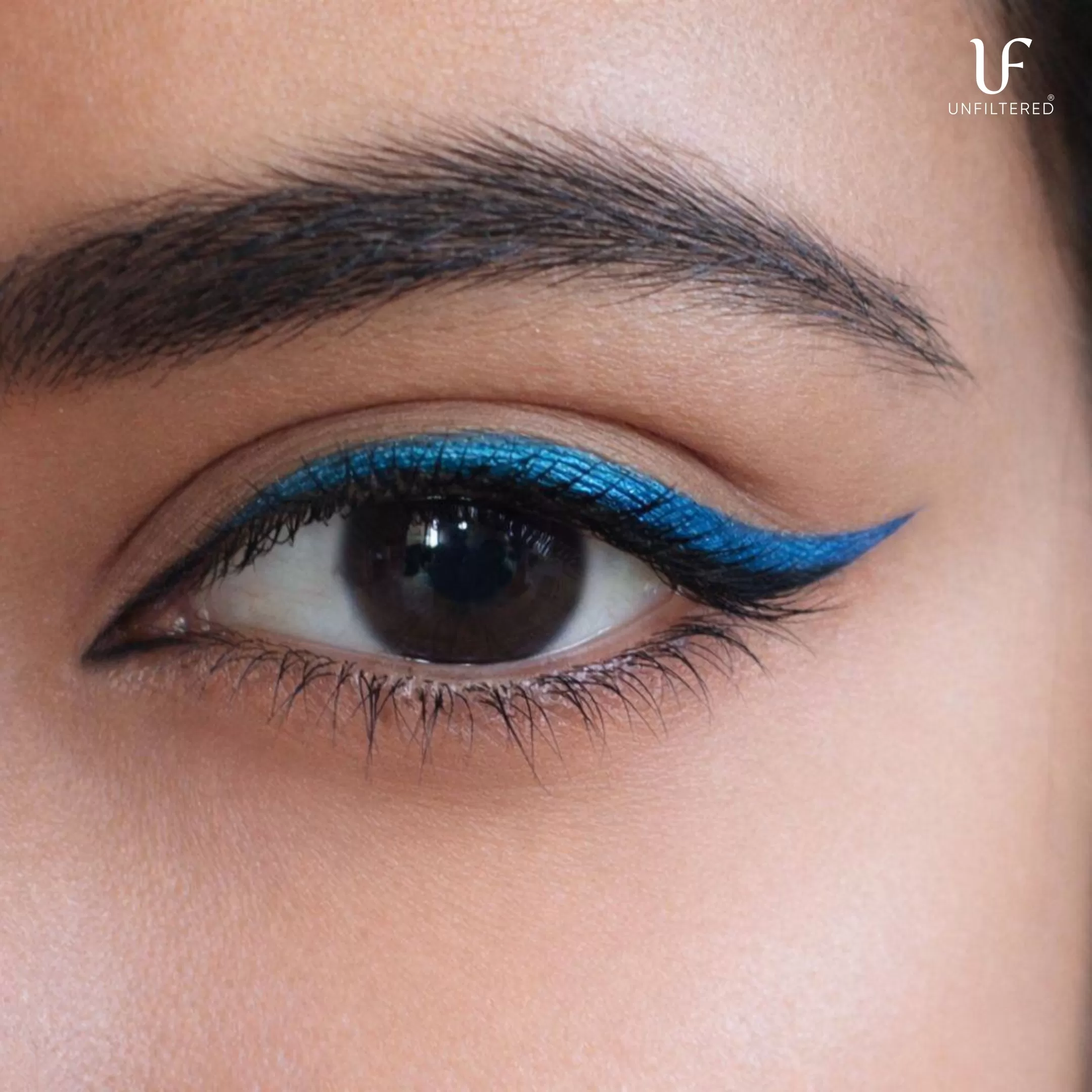 High Shine Waterproof Eyeliner - Image 3