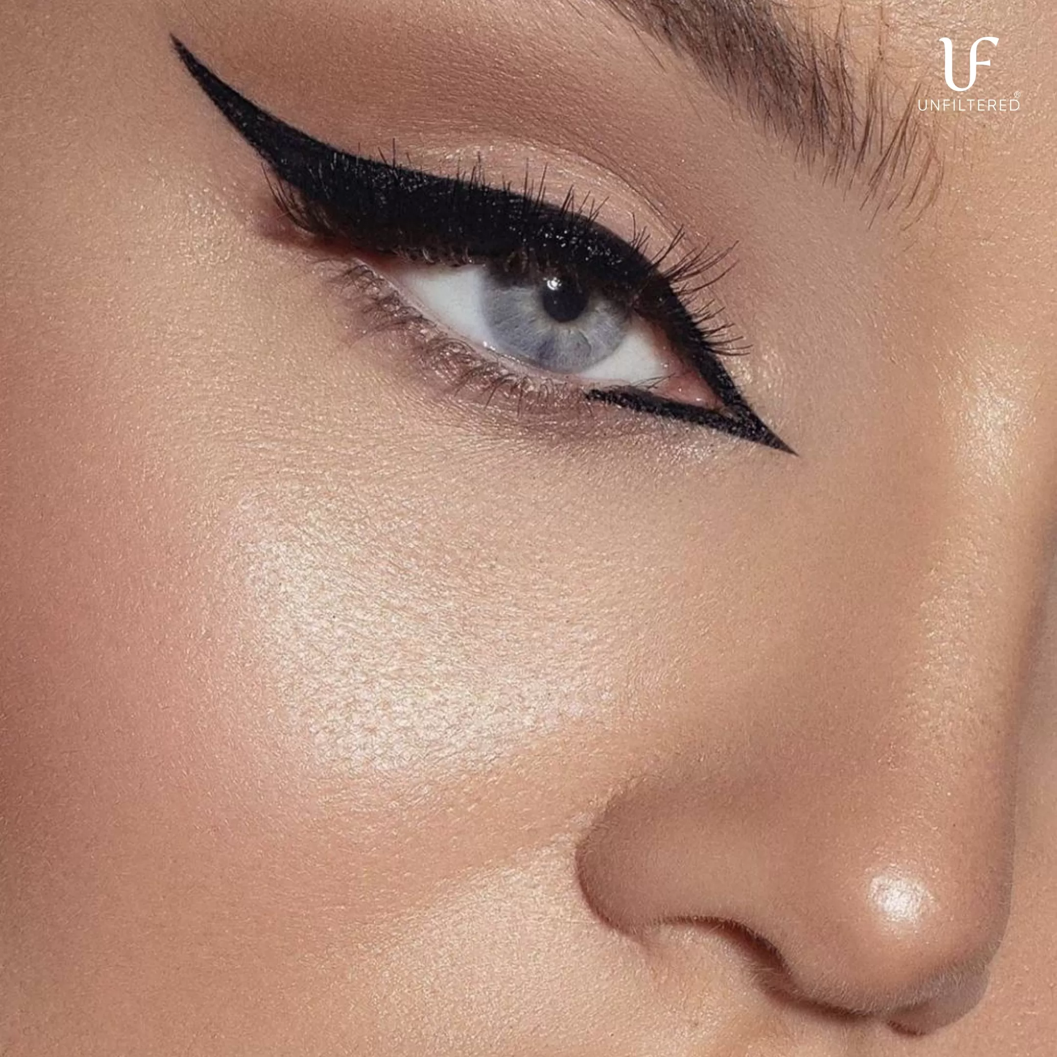 High Shine Waterproof Eyeliner - Image 2